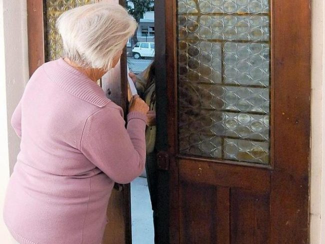 Finti tecnici comunali, truffa sventata