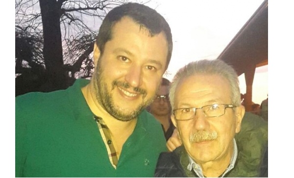Ritiro dimissioni sindaco, “Tragicommedia in salsa padana”