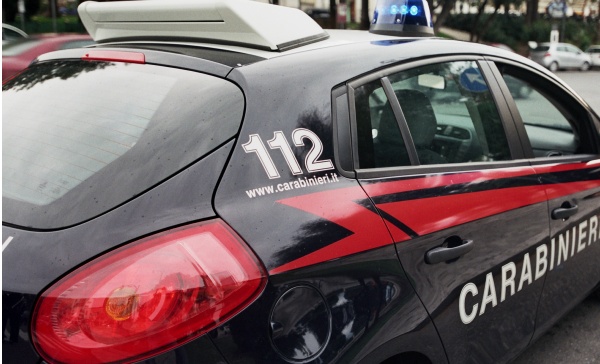 Investe ciclista sul Sempione e scappa: preso il pirata della strada