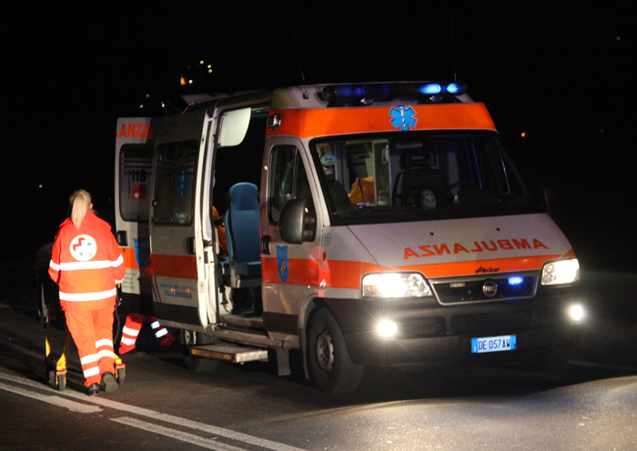 Scontro auto moto: ferito un 27enne a Turate
