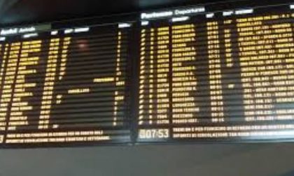 Corse cancellate sulla Milano-Varese e sulla Laveno-Varese. Astuti: "Estate da incubo per i pendolari"