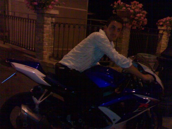 Uccise l’ex fidanzata, si toglie la vita in carcere