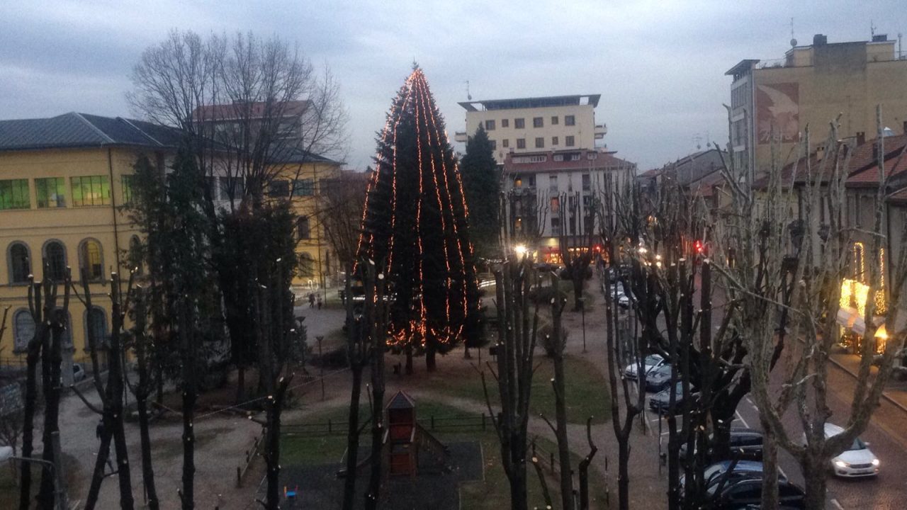 Nuova piazza Mazzini a Tradate: mezzo milione per il 2019