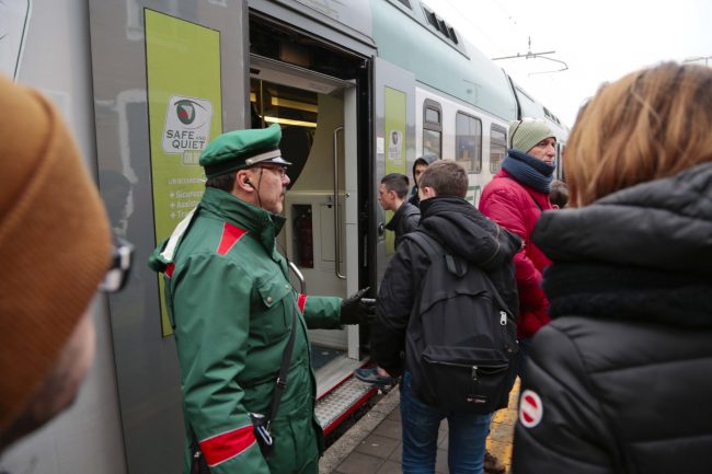 Aggressioni sui treni: Regione e parlamentari chiedono più sicurezza