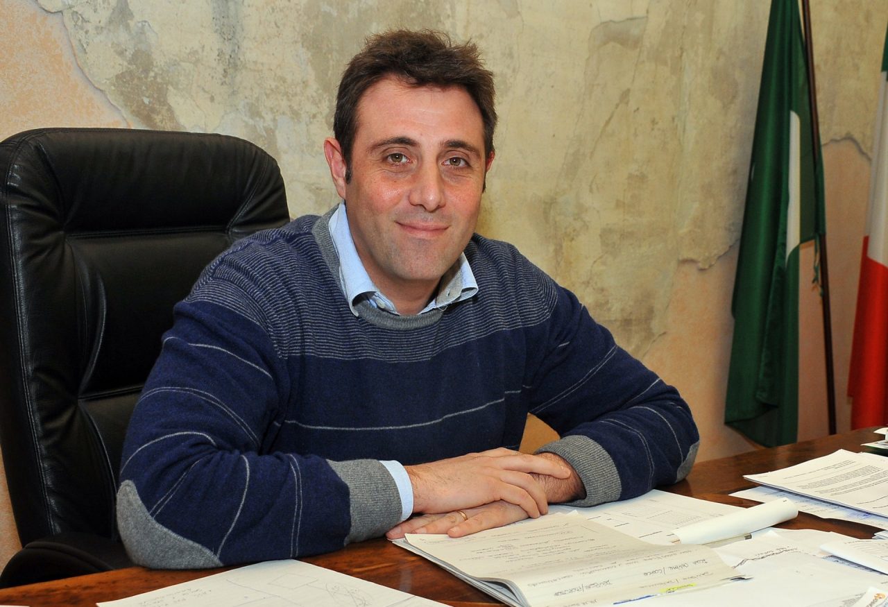 Castano Primo, il Comune ferma i pagamenti a Ferrovie Nord: ecco perché