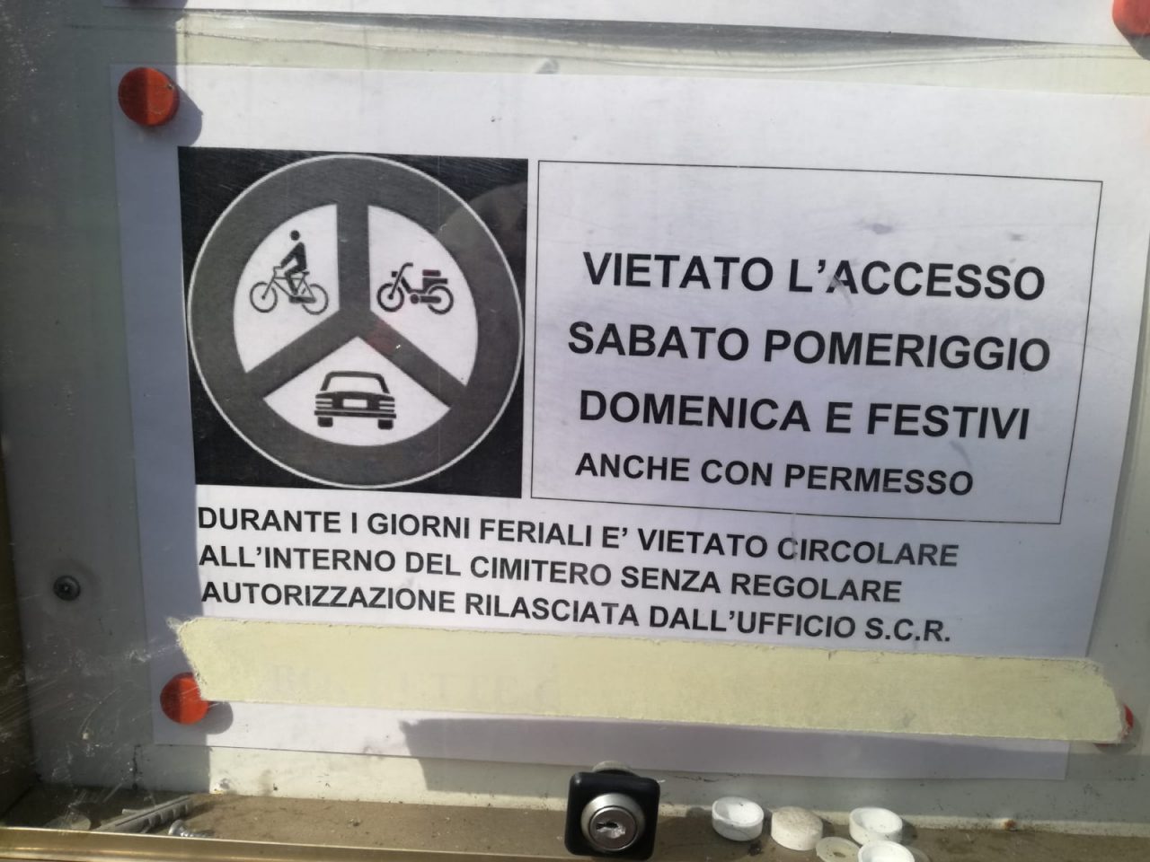 Cimitero di Rho diventa deposito di biciclette