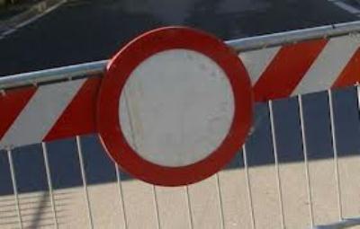 Parabiago, viale Repubblica chiuso al traffico