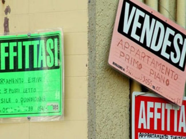 Rifiuta di darle la casa: “Non affitto ai meridionali”