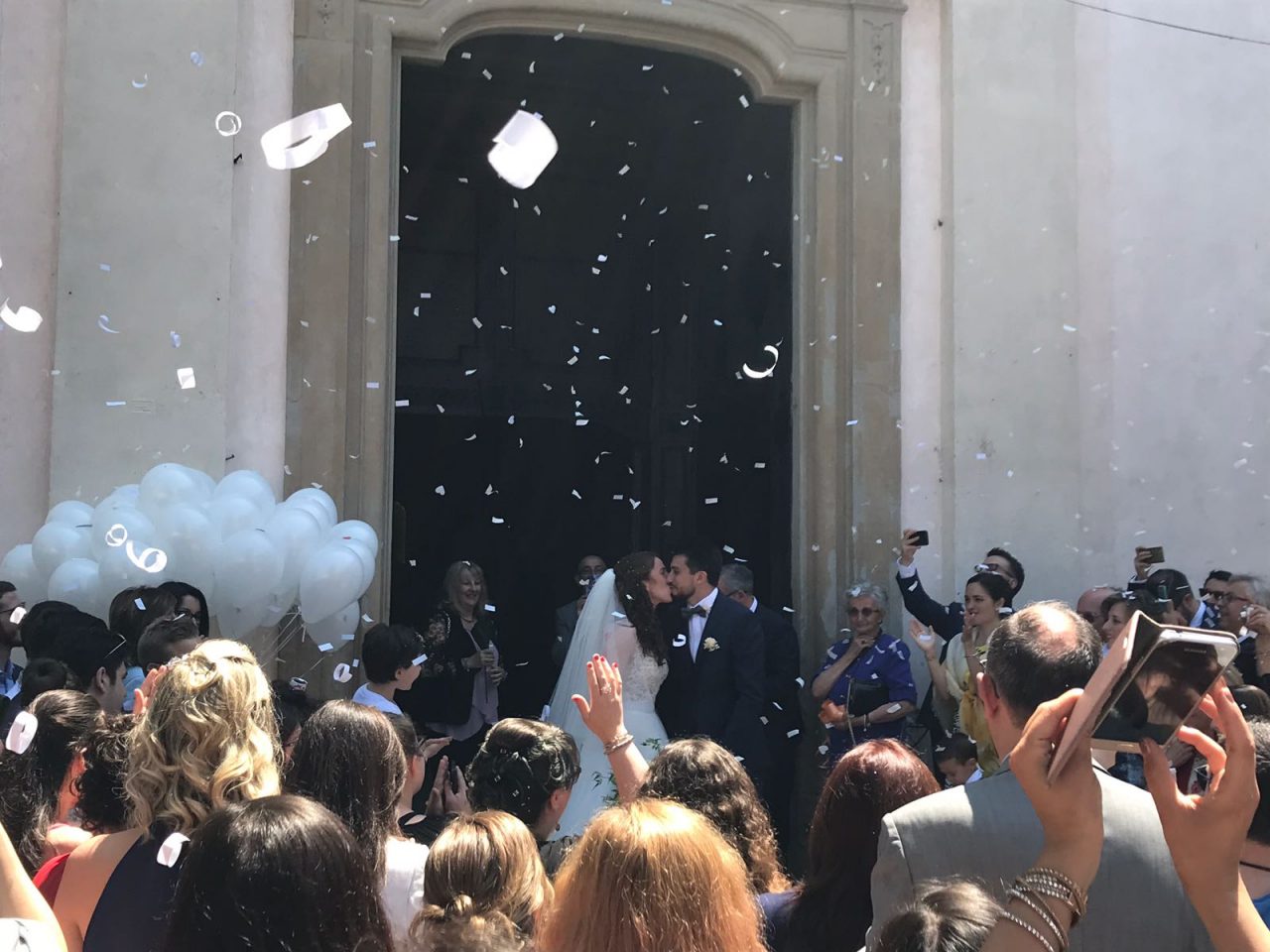 Il Covid fa male all’amore: meno matrimoni e più divorzi nel 2020