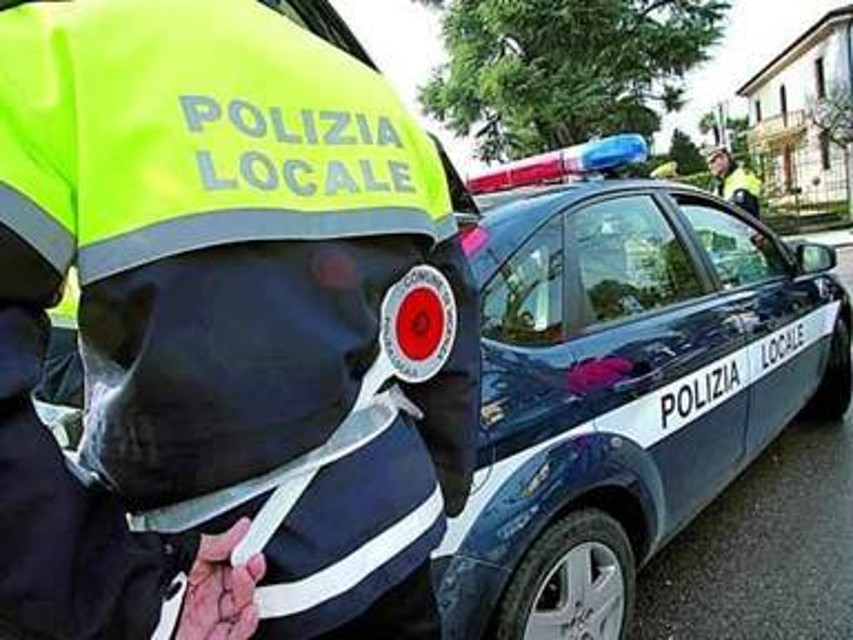 Locale abusivo in via Manin a Varese
