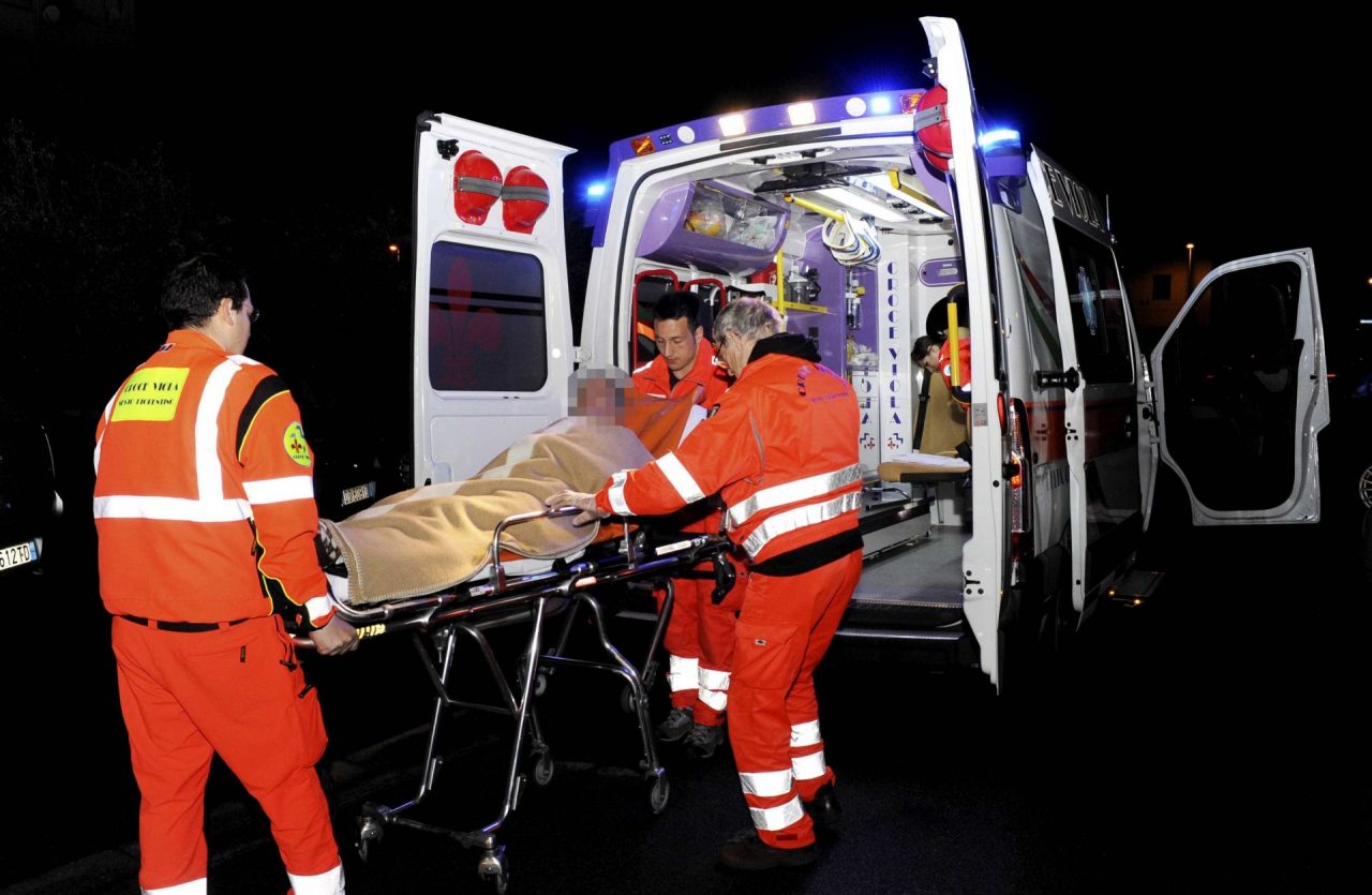 Incidenti stradali a Varese SIRENE DI NOTTE