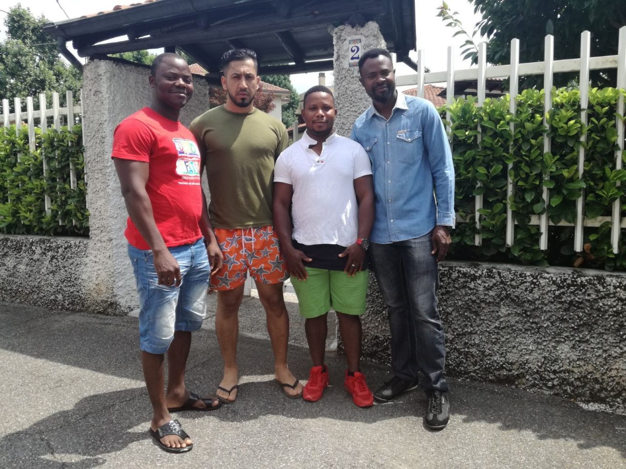 Migranti volontari a Villa Borletti