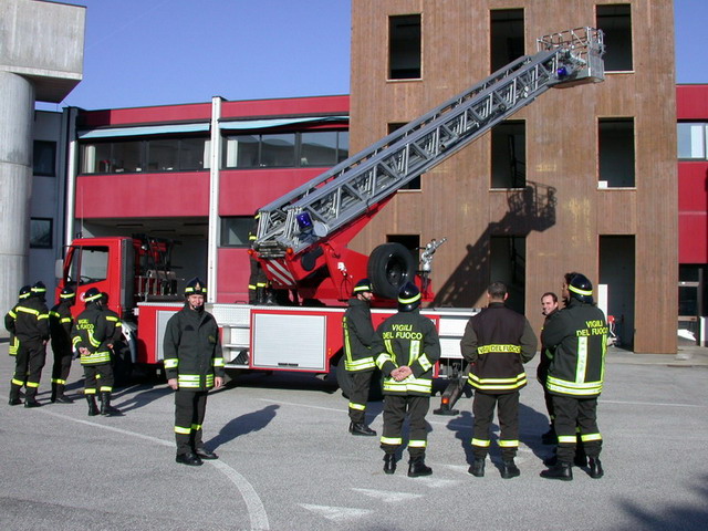 Vigili del fuoco volontari, una nuova caserma a Tradate