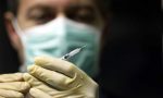 Allarme vaccini a Varese: "Solo a metà dicembre e non basteranno". Under 65 mandati nel Comasco