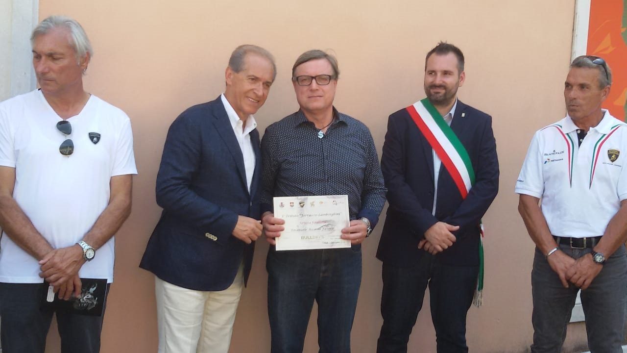 Favero sul podio del Tributo Lamborghini
