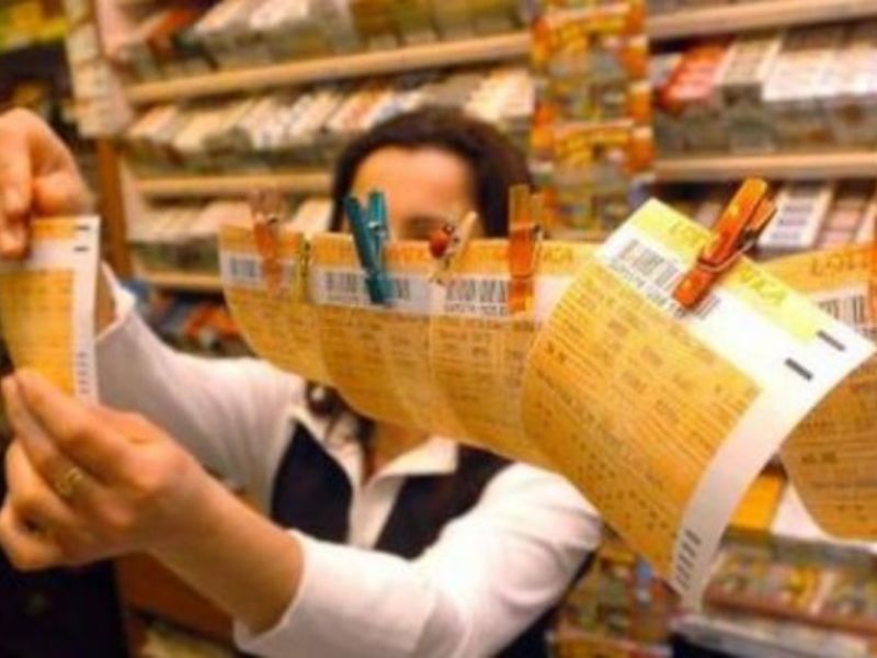Lotto e 10 e Lotto: a Caronno vinti 24 mila euro