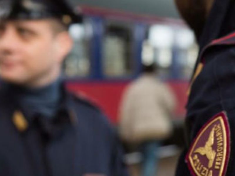Ricercato e senza permesso di soggiorno: arrestato 35enne