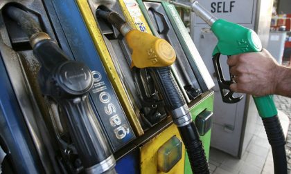 Distributori carburante: la fattura elettronica slitta al nuovo anno