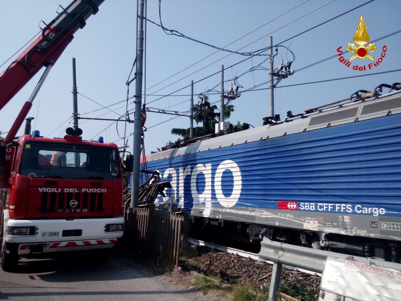 Incidente ferroviario a Ternate, proseguono le operazioni di messa in sicurezza