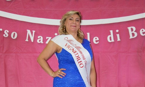 Miss Mamma Gold, la fascia “simpatia” a una castanese