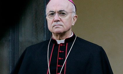 Carlo Maria Viganò l'arcivescovo lombardo che vuole le dimissioni di Papa Francesco