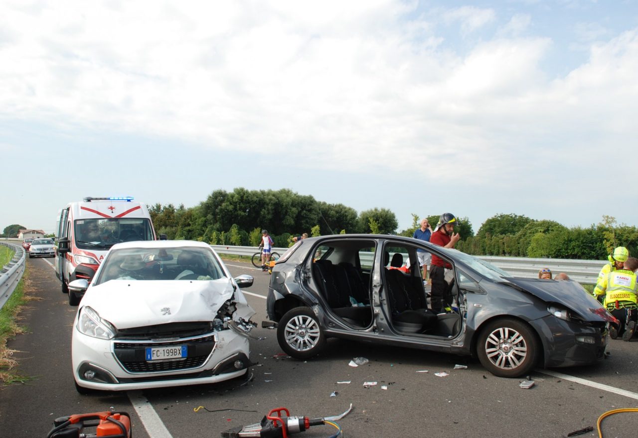 Grave incidente sulla Sp 174 FOTO