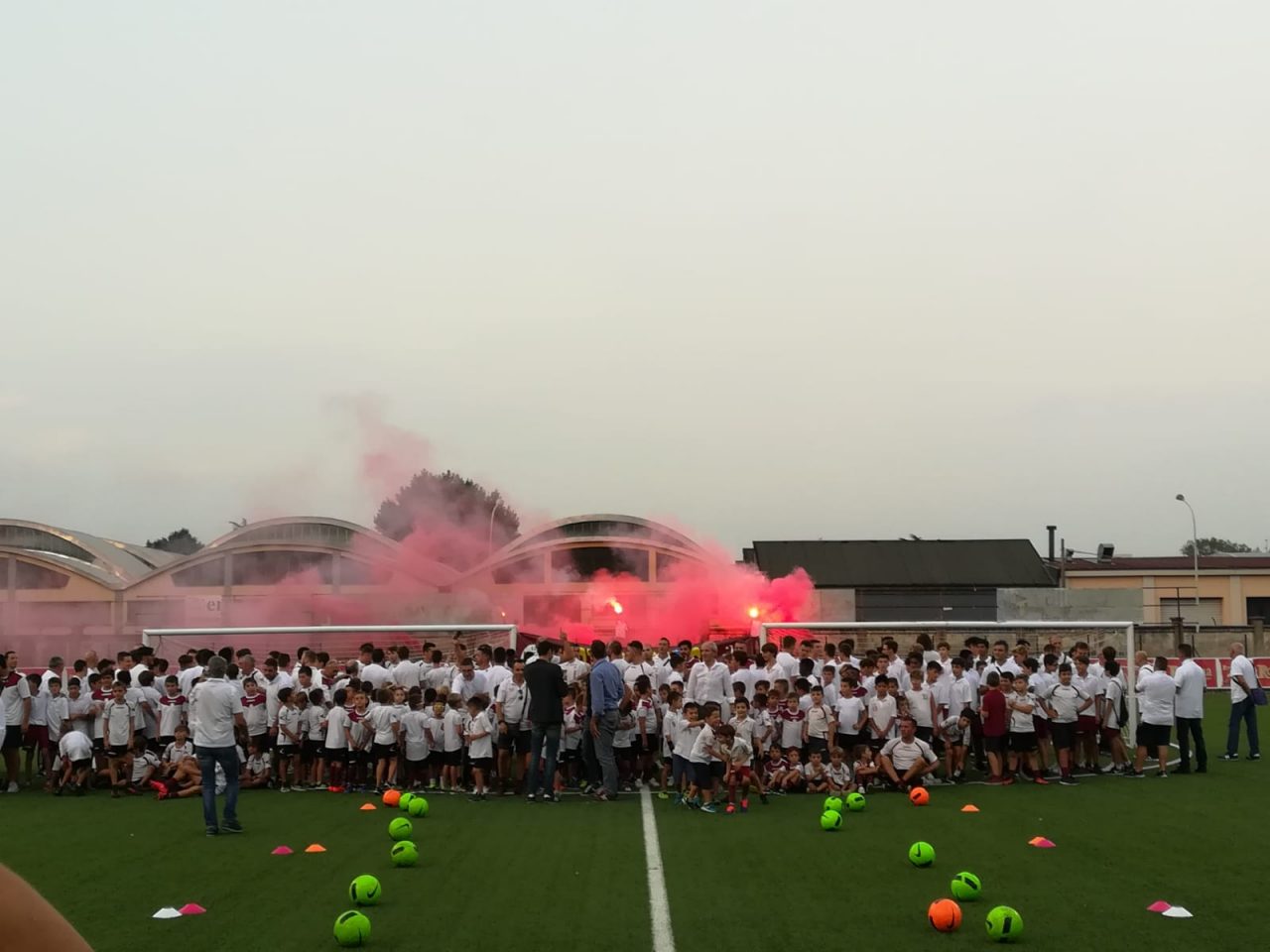 La Fc Parabiago ha presentato le sue squadre FOTO