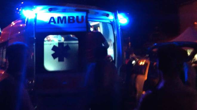 Intossicazione etilica, 14enne in ospedale SIRENE DI NOTTE