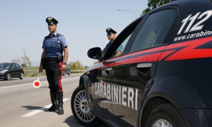 Stragi del sabato sera, controlli dei Carabinieri: ritirate 25 patenti