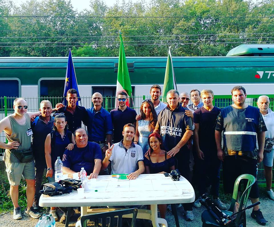 Bosco della droga: il sindaco Cattaneo torna in stazione con l’ufficio mobile