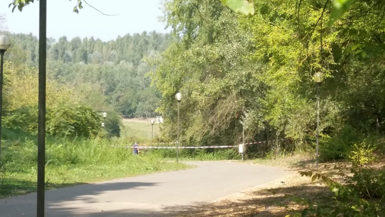 E’ di Saronno la donna trovata senza vita al parco degli Aironi