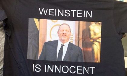 "Weinstein è innocente": maglietta choc di Silighini a Venezia