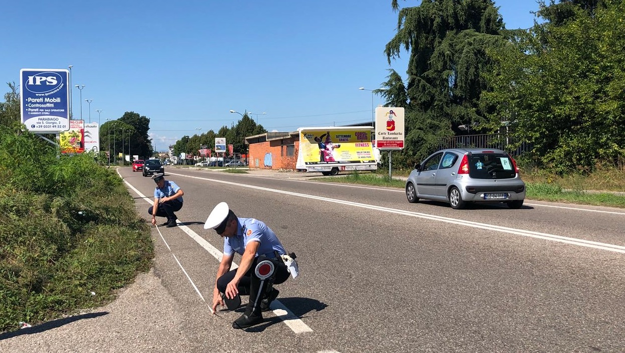 Investita sul Sempione, grave 61enne