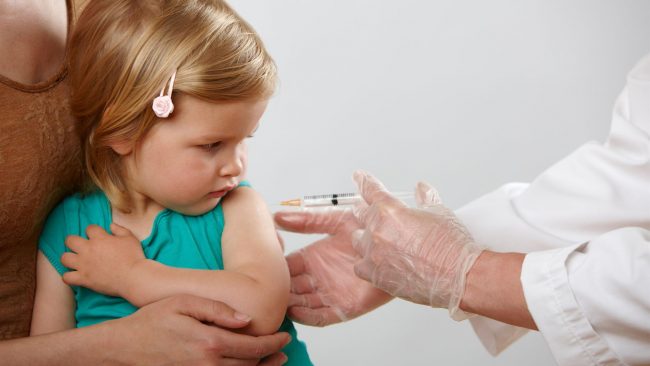 Dopo il Covid si torna a parlare di influenza stagionale: tutte le novità sul vaccino