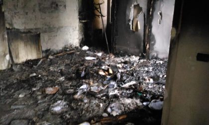Incendio in Villa Rosa: distrutta la ex reception