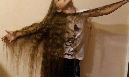 I capelli più lunghi del mondo? Di una bimba di Nerviano FOTO