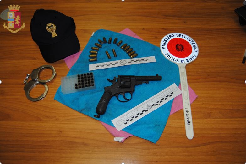 Sequestrato revolver: era una pistola della Grande Guerra