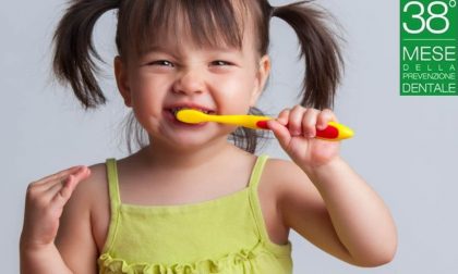 Ottobre, mese della prevenzione dentale: a Varese visite gratuite per i bambini