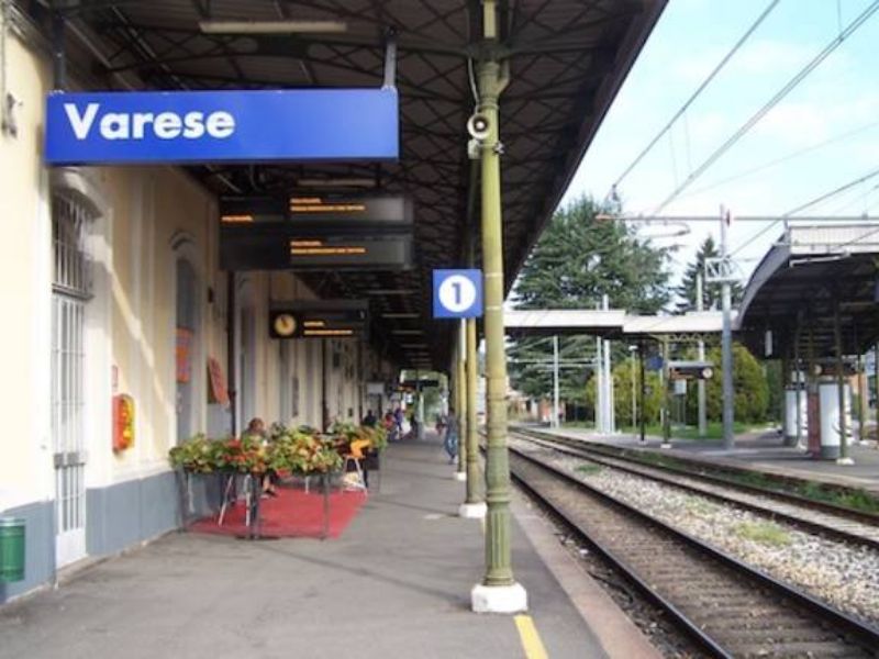 14 anni e già un importante “curriculum” di reati: trovato in stazione, portato al Beccaria
