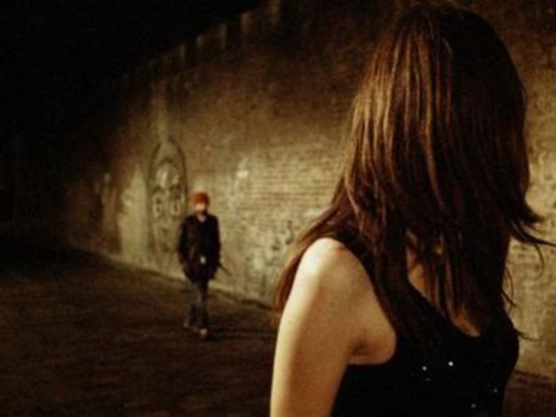 Atti persecutori verso la ex fidanzata 15enne, divieto di avvicinamento per un 21enne di Busto