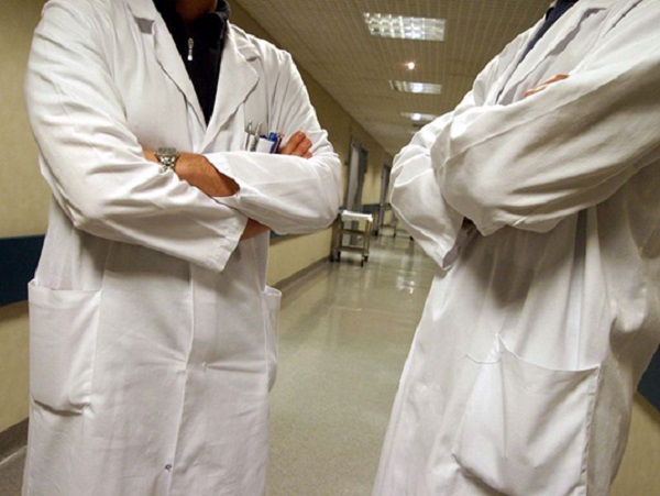 All’Asst Sette Laghi 284 positivi tra il personale