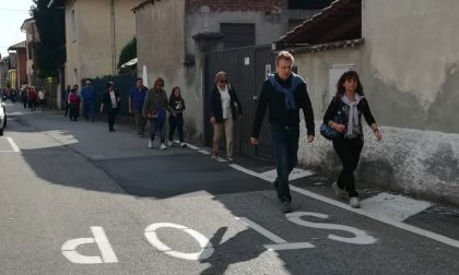 Corona del Rosario umana a Vanzaghello