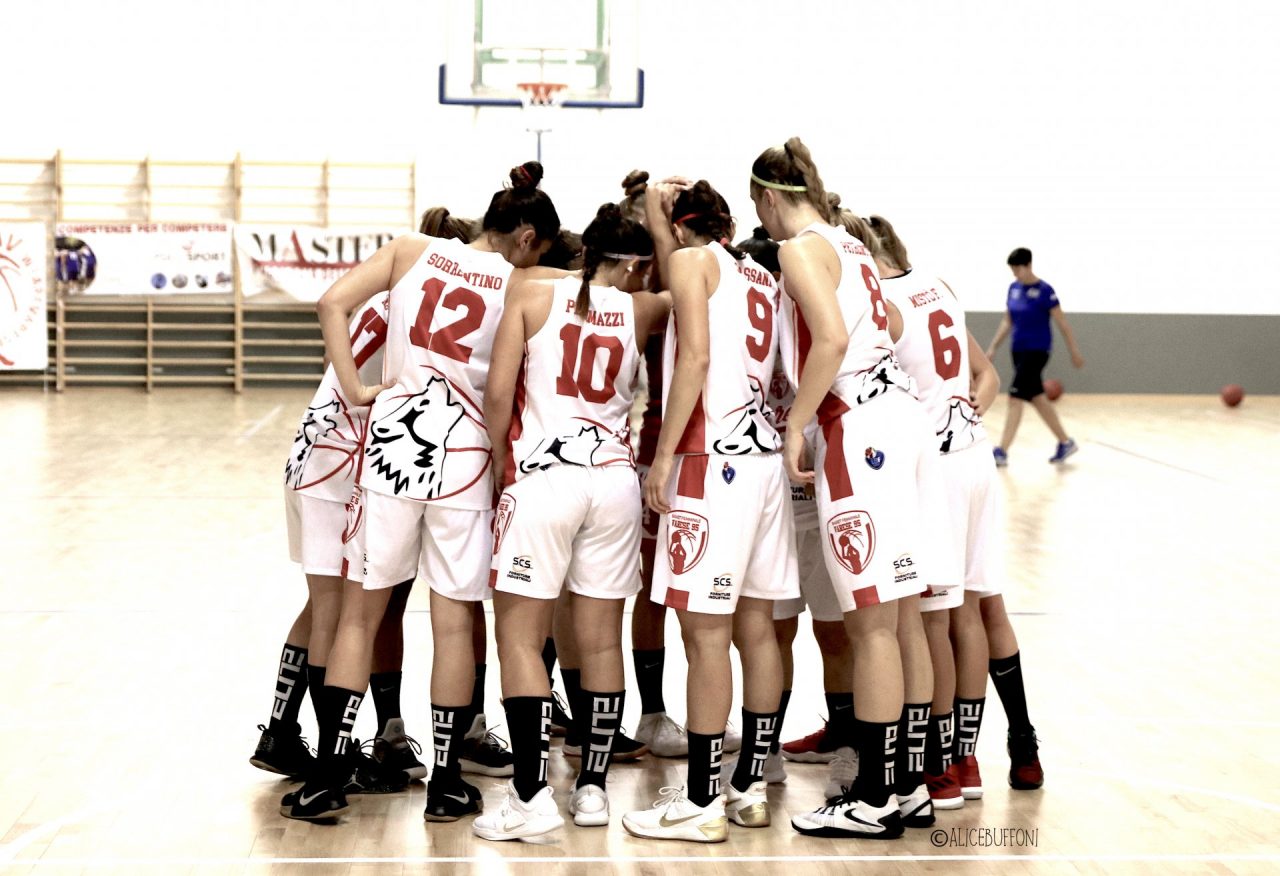 SCS Varese lotta ma non basta
