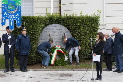 Centenario del 4 novembre: protagonisti i giovanissimi a Ceriano Laghetto FOTO