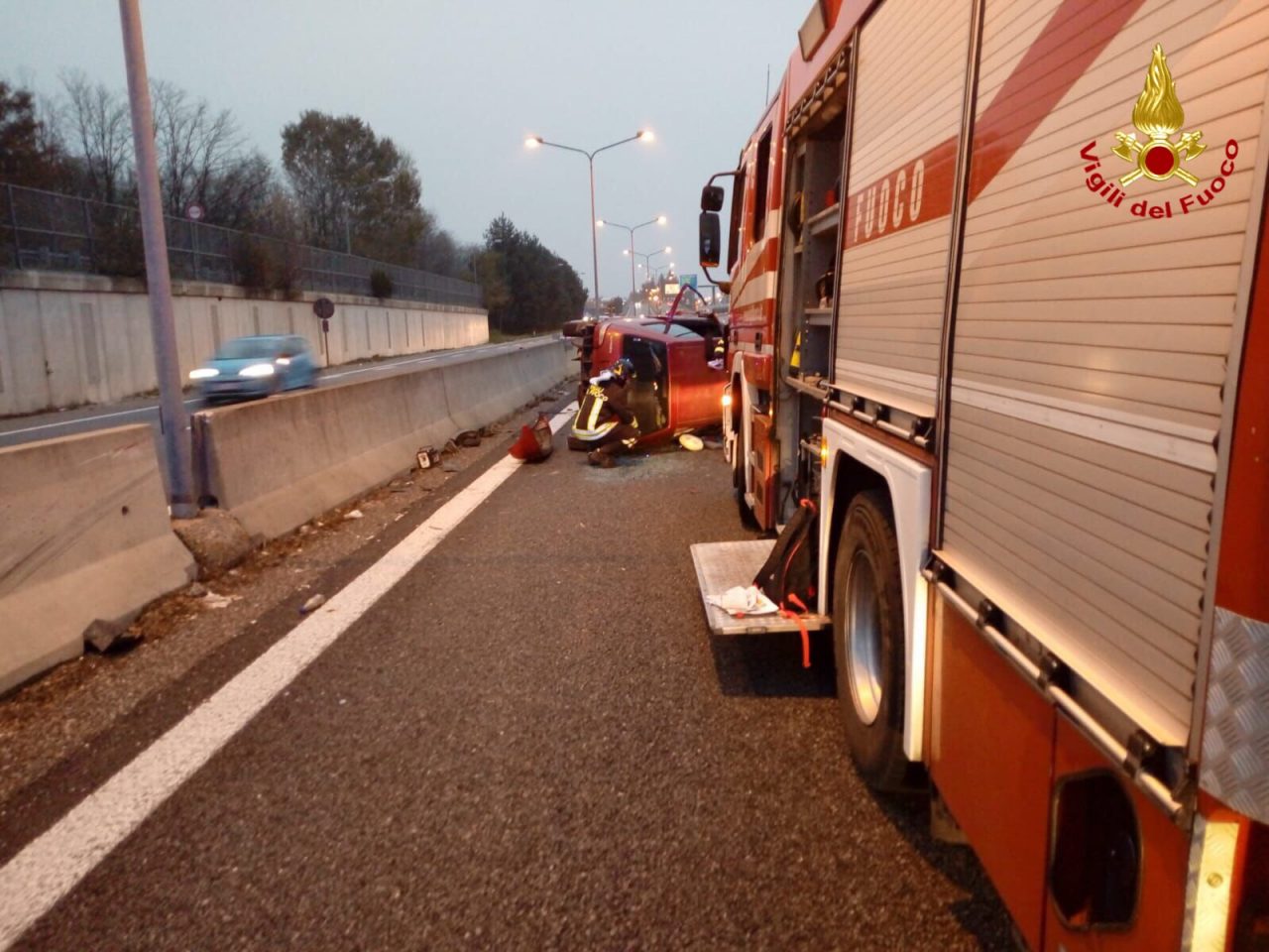 Incidente stradale sulla “Superstrada della Malpensa”, un’auto si ribalta