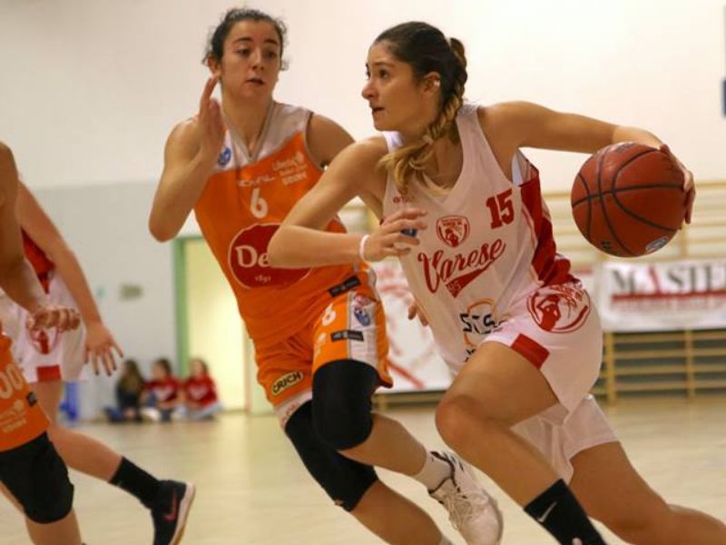SCS Varese vince con una magia di Laura Rossi VIDEO