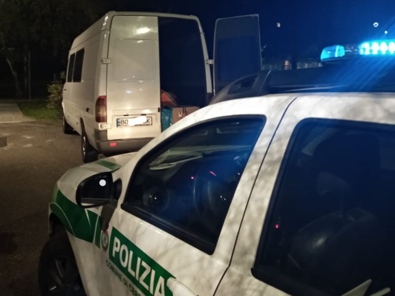 Multa salata e fermo del mezzo per il conducente di un autocarro con targa straniera