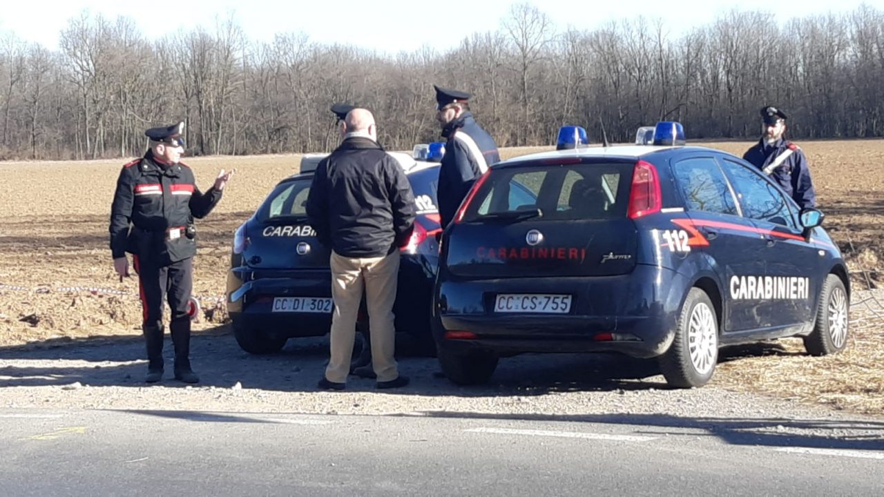 Cadavere trovato in un campo a Rescaldina