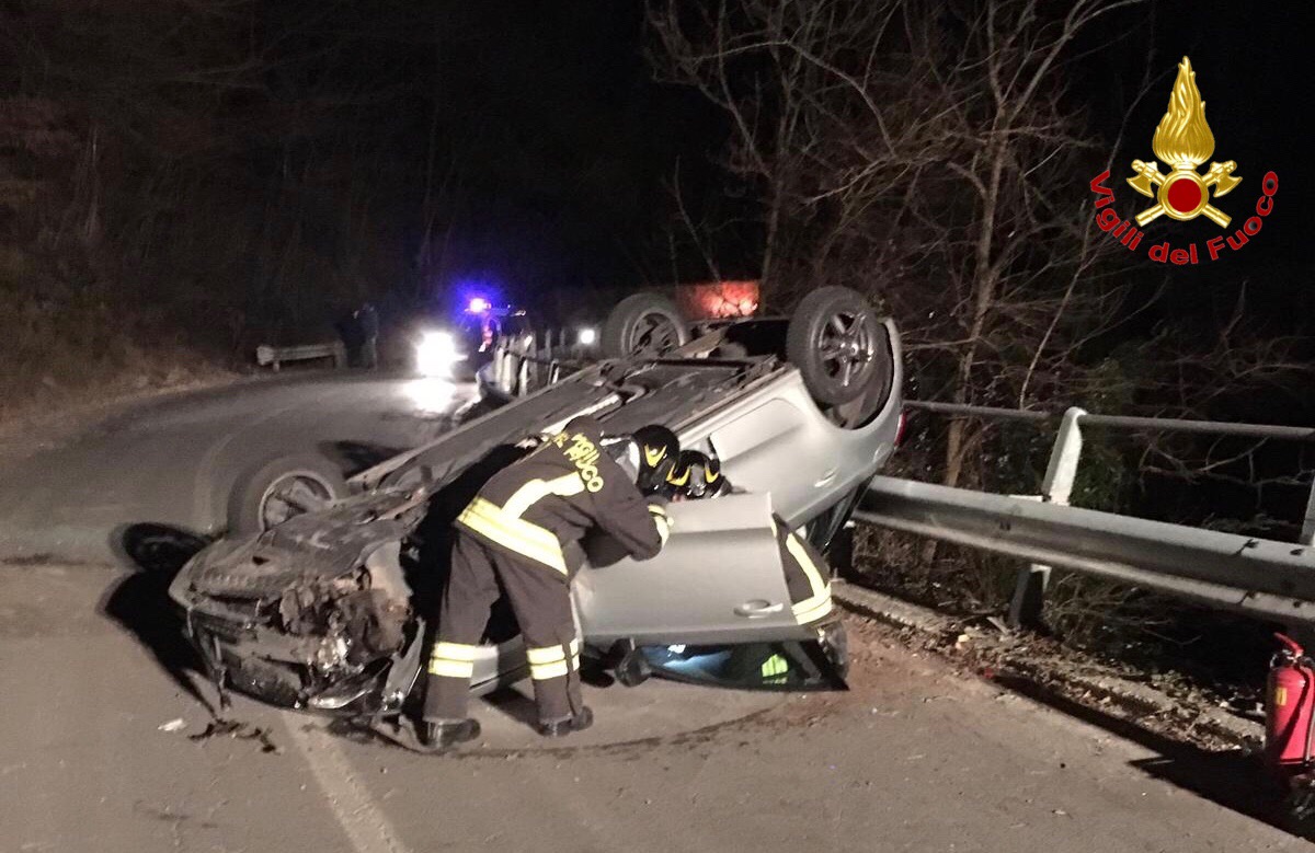 Incidenti stradali nel Varesotto FOTO – SIRENE DI NOTTE
