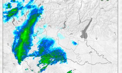 Evoluzione meteo: meno neve del previsto, fiocchi nel Comasco VIDEO